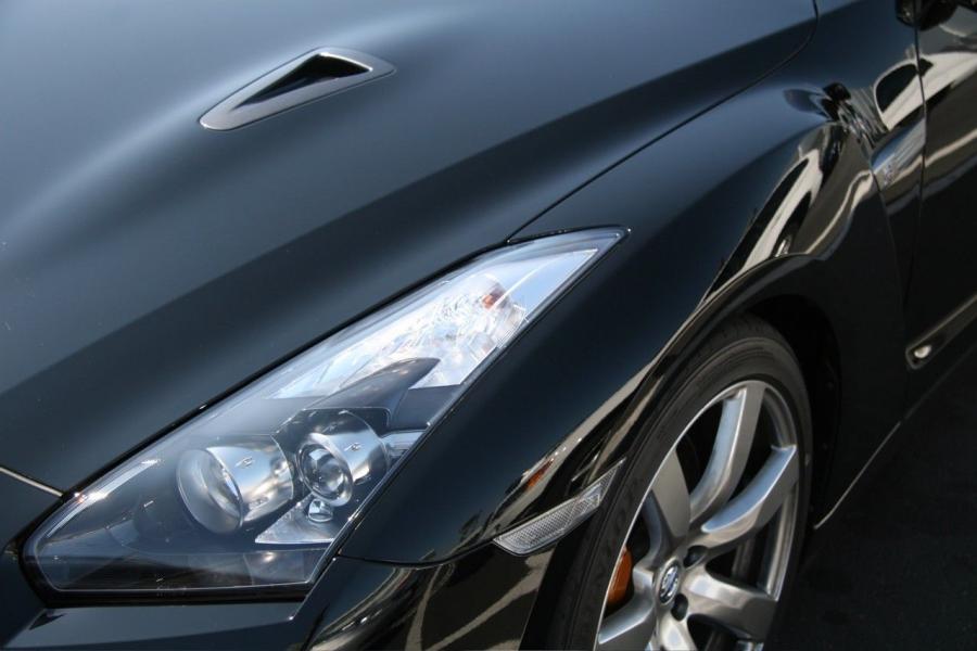  Nissan GT-R 2008 года  (фото 29 из 71)